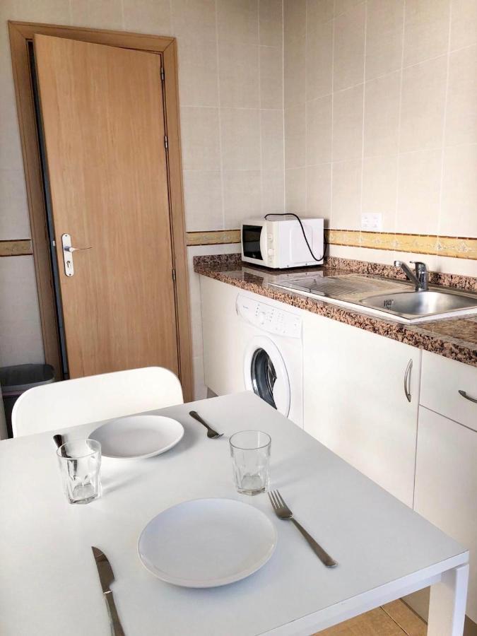 Apartamento Aloha Playa , Vistas Al Mar Apartment เบนัลมาเดนา ภายนอก รูปภาพ